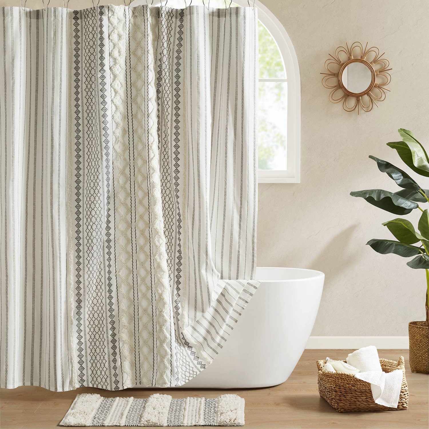 INK+IVY Imani Shower Curtain