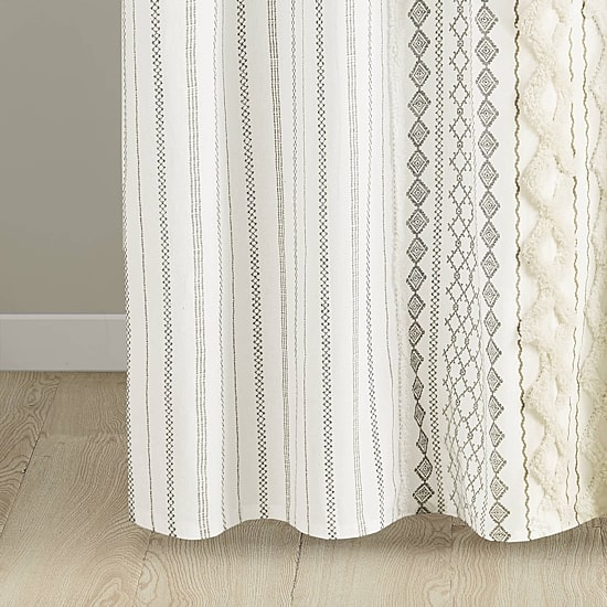 INK+IVY Imani Shower Curtain