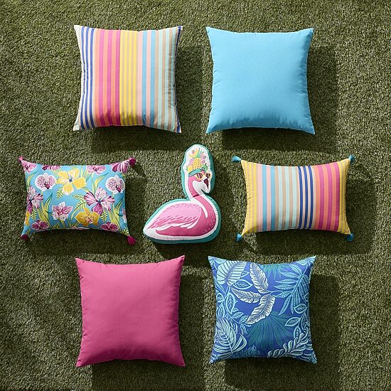 Outdoor Oasis 20"X 20" Tropical Print Square Throw Pillow