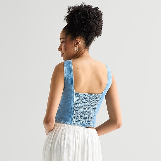 Arizona Womens Juniors Square Neck Sleeveless Vest