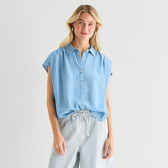 A.N.A Womens Sleeveless Blouse