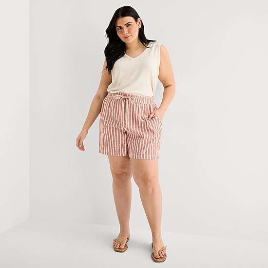 A.N.A Womens Plus High Rise 5" Pull-On Short