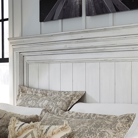 Signature Design by Ashley® Kaelyn Storage Bench Panel Bed