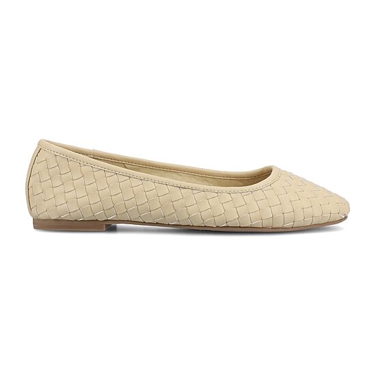 Journee Collection Savannah Womens Almond Closed Toe Ballet Flats