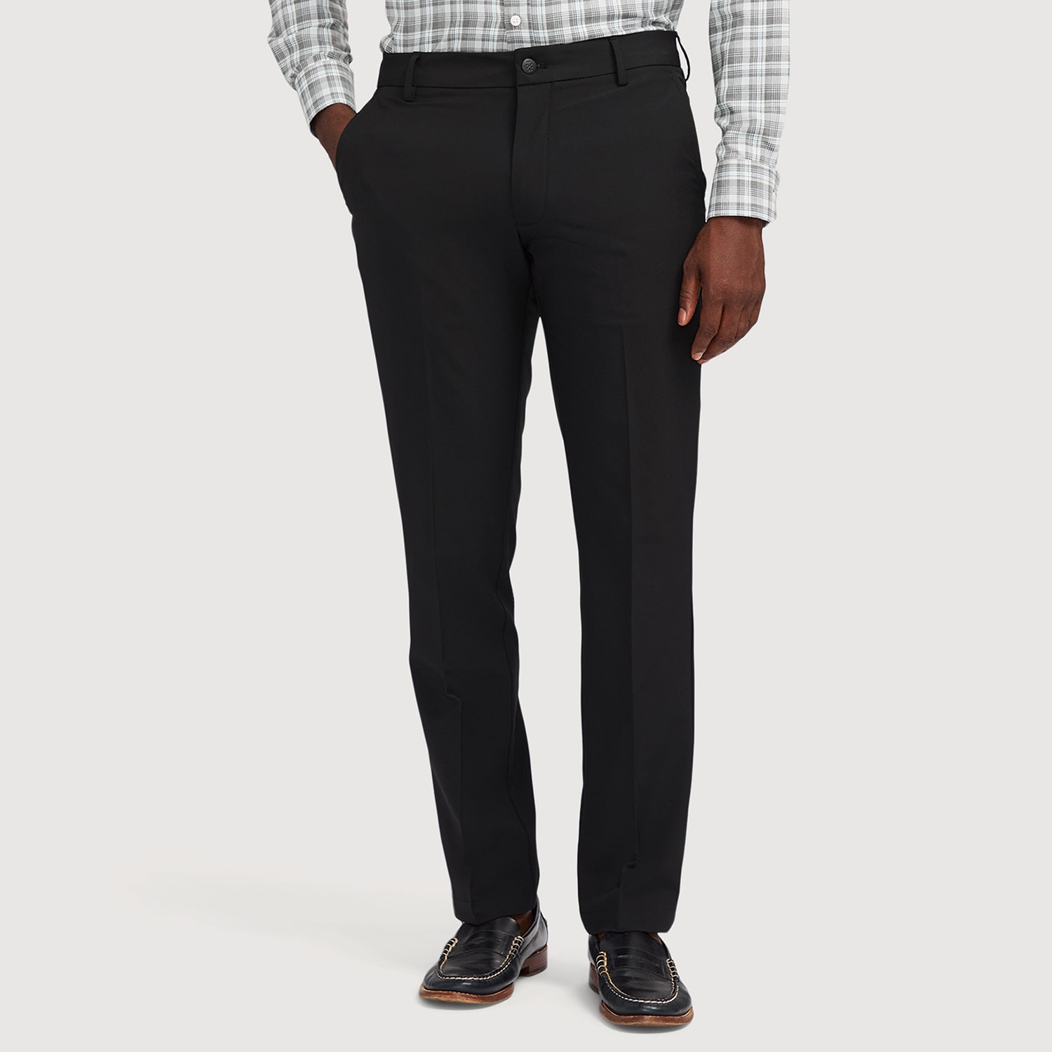 IZOD Traveler Mens Straight Fit Flat Front Pant