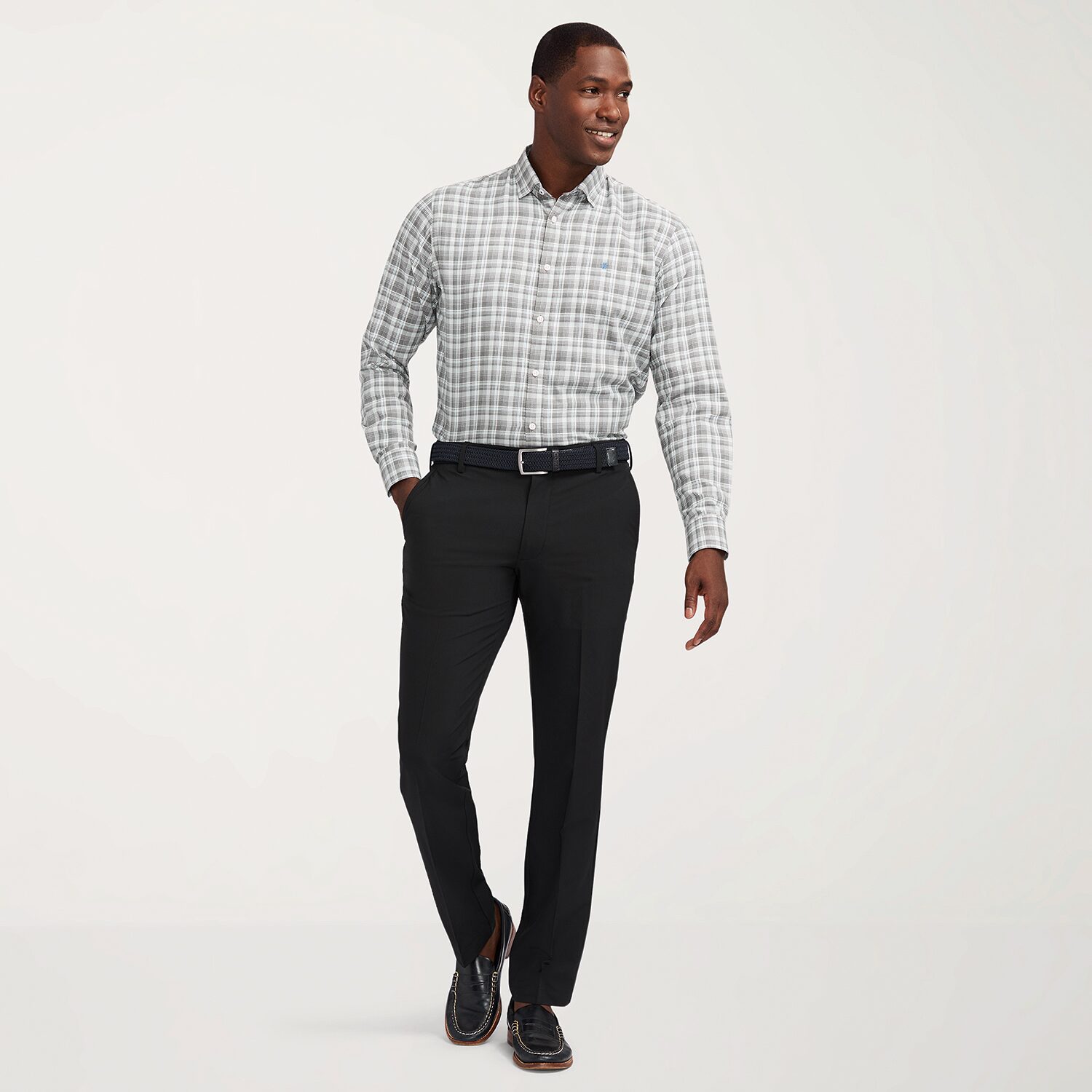 IZOD Traveler Mens Straight Fit Flat Front Pant