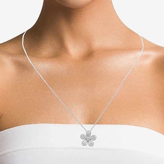 Diamonart Womens White Cubic Zirconia Sterling Silver Flower 18 Inch Pendant Necklace