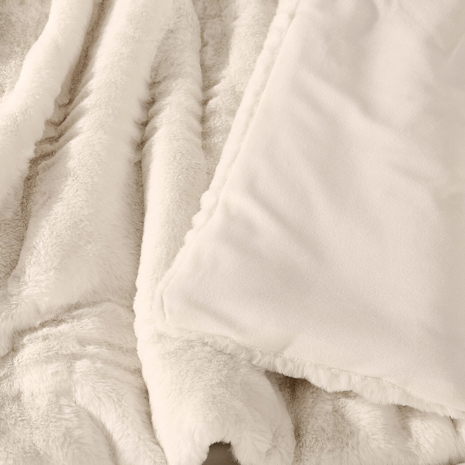 Brooklyn Loom Carved Faux Fur 3-pc. Easy Care Comforter Set