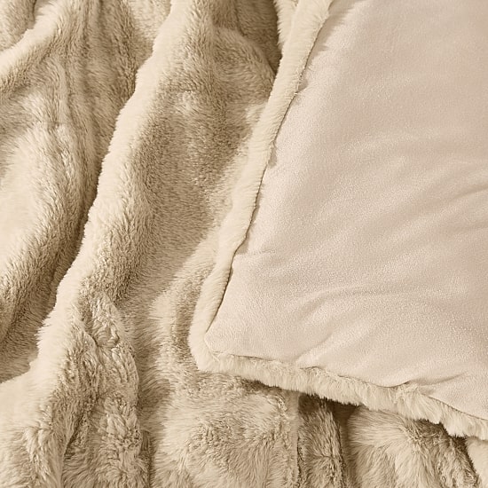 Brooklyn Loom Carved Faux Fur 3-pc. Easy Care Comforter Set