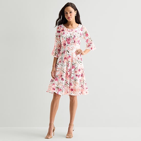 Rabbit Rabbit Rabbit Design Womens Round Neck 3/4 Sleeve Ruffled Floral Fit + Flare Dress