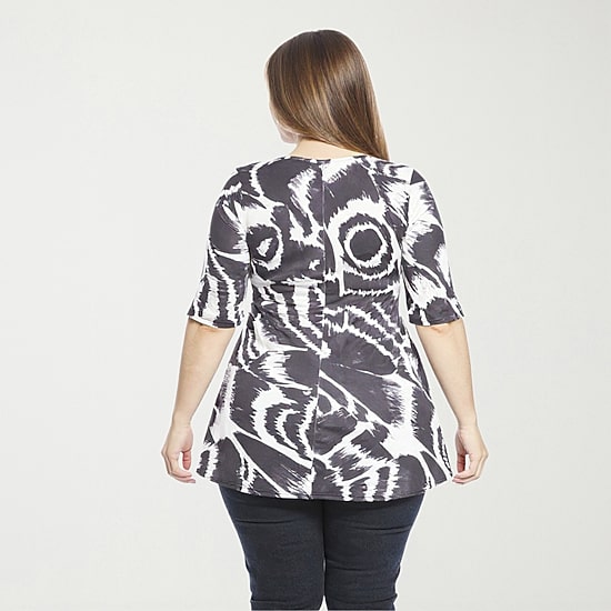 24seven Comfort Apparel Plus Womens Scoop Neck Elbow Sleeve Tunic Top