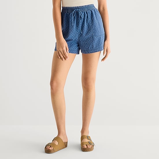 A.N.A Womens 3 1/2" Pull-On Short