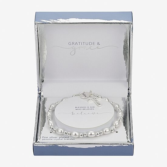 Gratitude & Grace Believe Womens Crystal Cross Beaded Bracelet