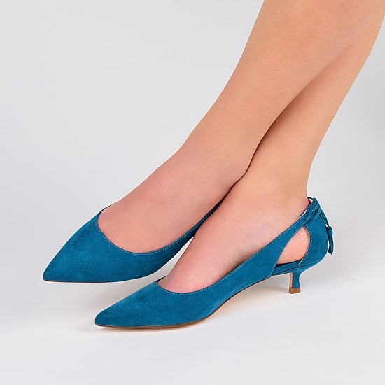 Journee Collection Womens Bindi Slip-on Pointed Toe Kitten Heel Pumps