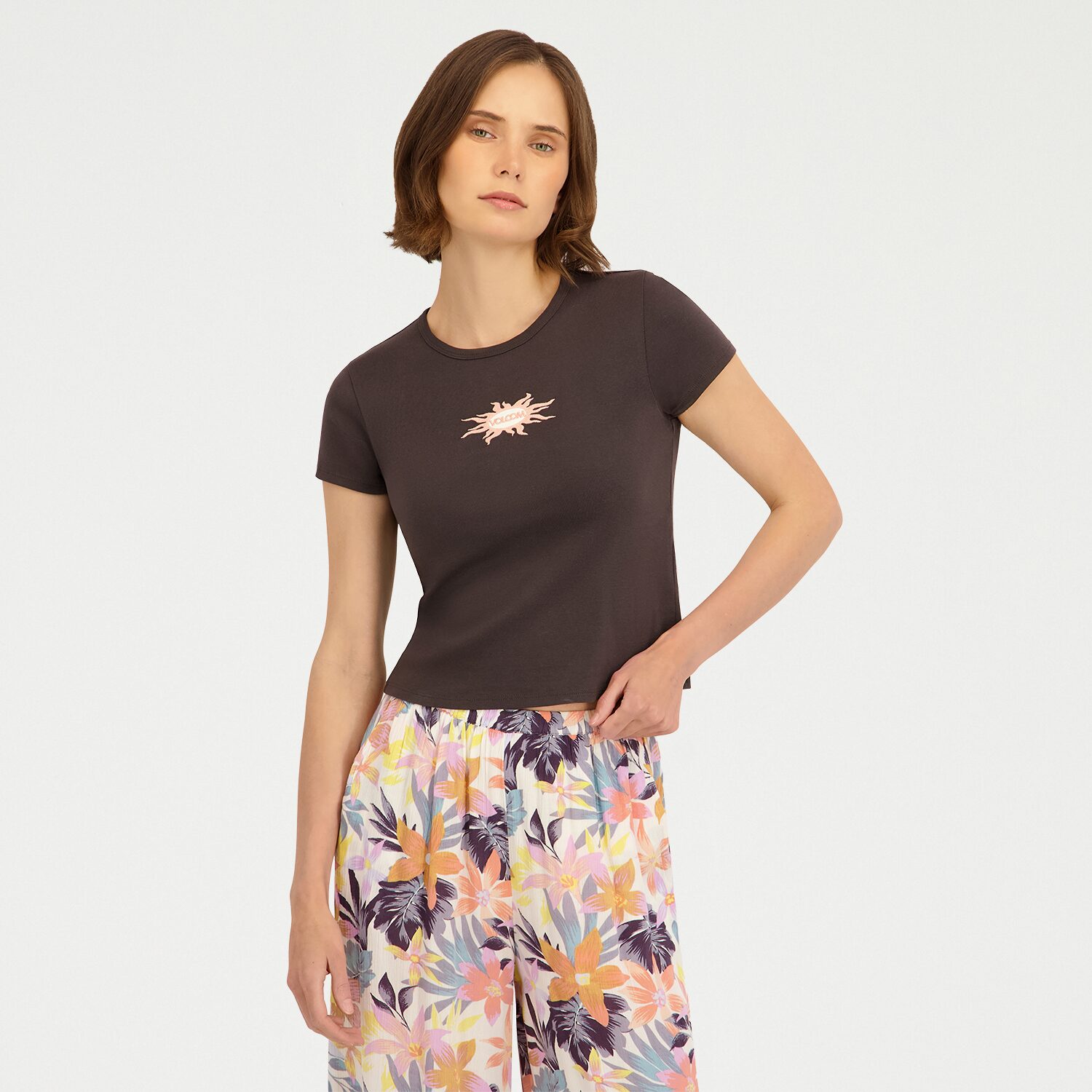 VOLCOM Womens Juniors Short Sleeve Graphic T-Shirt