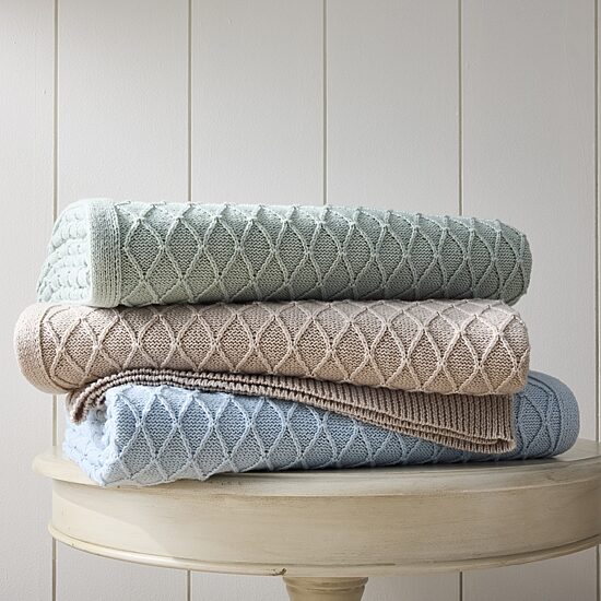 Martha Stewart Bonnie Knit Lightweight Throw