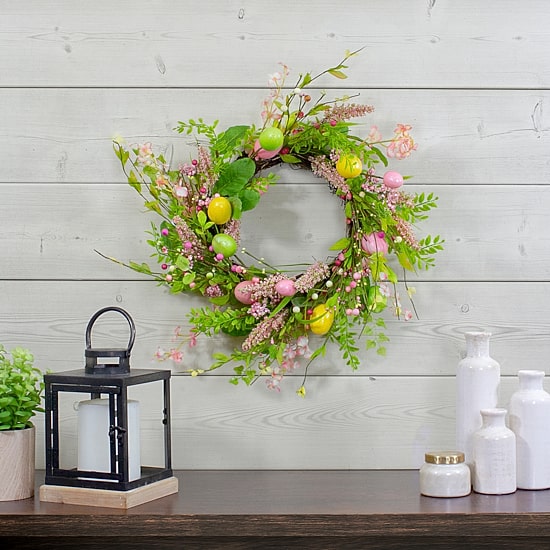 Northlight 20in Egg With Berry Floral Wreath