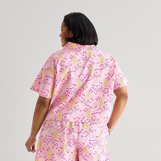 Hope & Wonder Women's History Month Tiger Printed Short Sleeve Classic Fit Plus Pajama Top