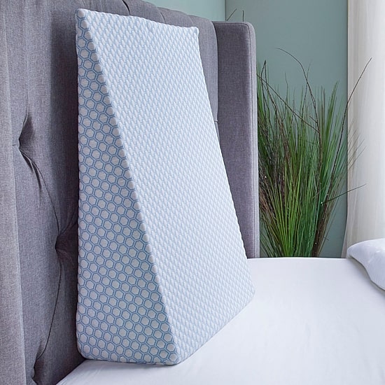 TruCool Wedge Support Pillow Featuring Serene Foam