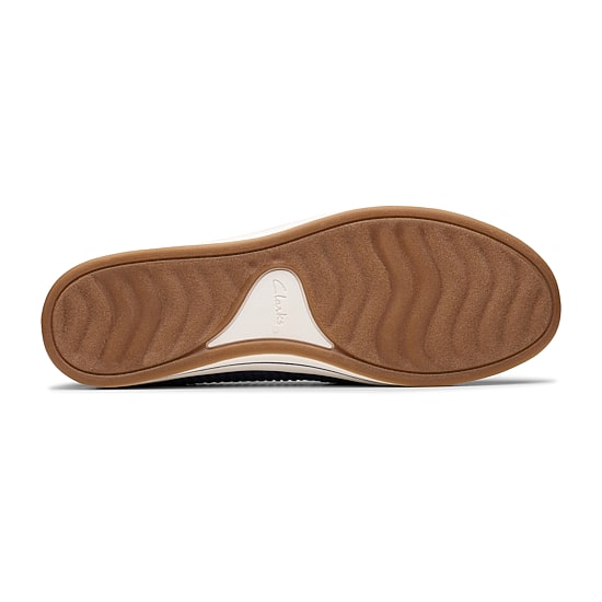 Clarks Breeze Stretch Womens Round Closed Toe Slip-On Shoe