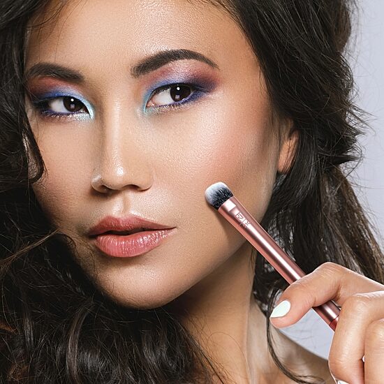 Real Techniques Expert Concealer Makeup Brush
