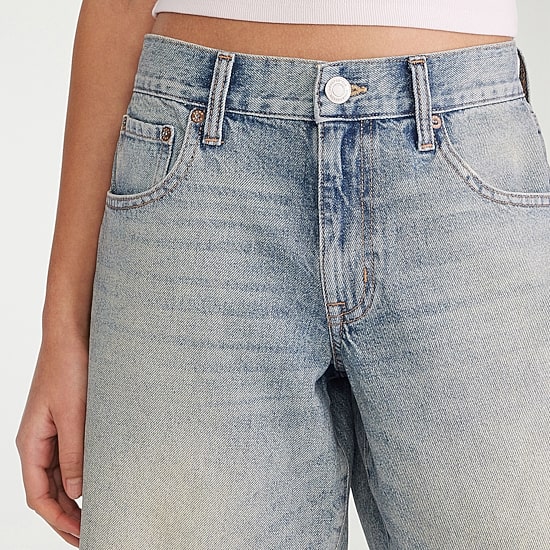 AEROPOSTALE Womens Low Rise Juniors Denim Short