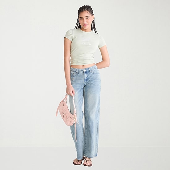 AEROPOSTALE Womens Juniors Crew Neck Short Sleeve Slim Fit Graphic T-Shirt