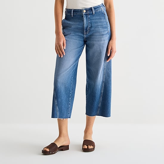 A.N.A Womens High Rise Frayed Hem Cropped Jean
