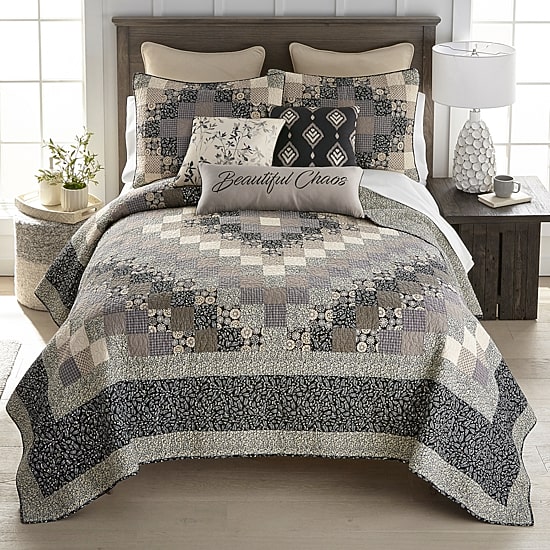 Donna Sharp Lexington Trip Pieced Cotton Core Quilt Set