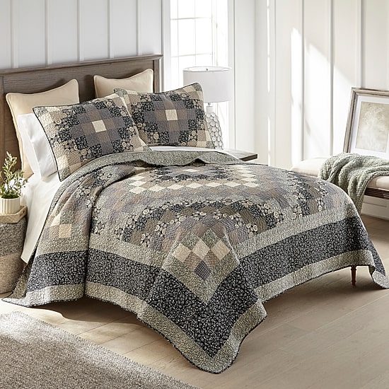 Donna Sharp Lexington Trip Pieced Cotton Core Quilt Set