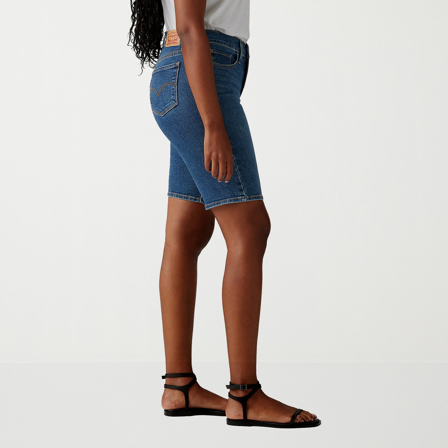 Levi's® Women's Shaping Mid Rise Bermuda Short