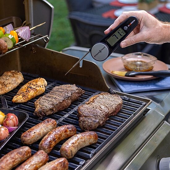 MAVERICK® Instant Read Food Thermometers