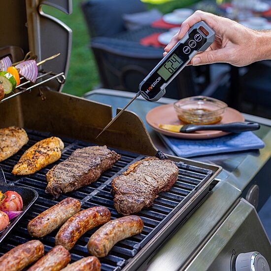 MAVERICK® Instant Read Temp And Time Thermometers
