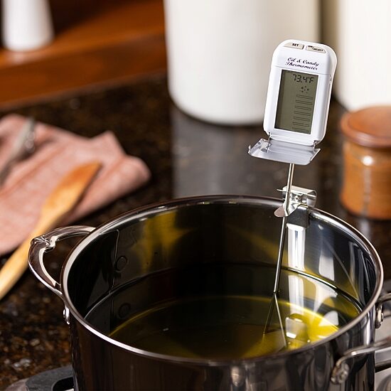 MAVERICK® Candy And Deep Fry Thermometers