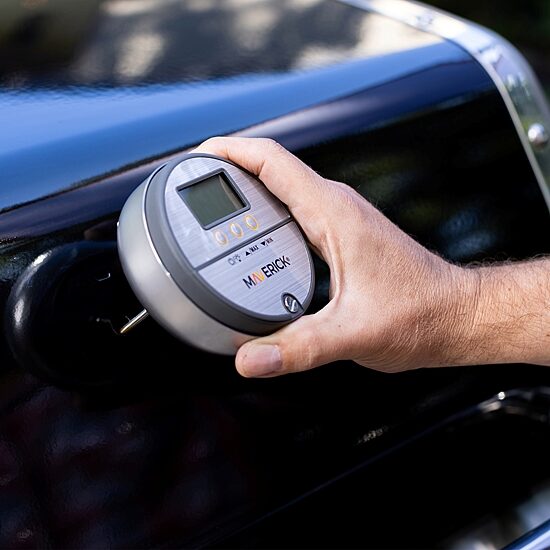 MAVERICK® Thermocouple Thermometers