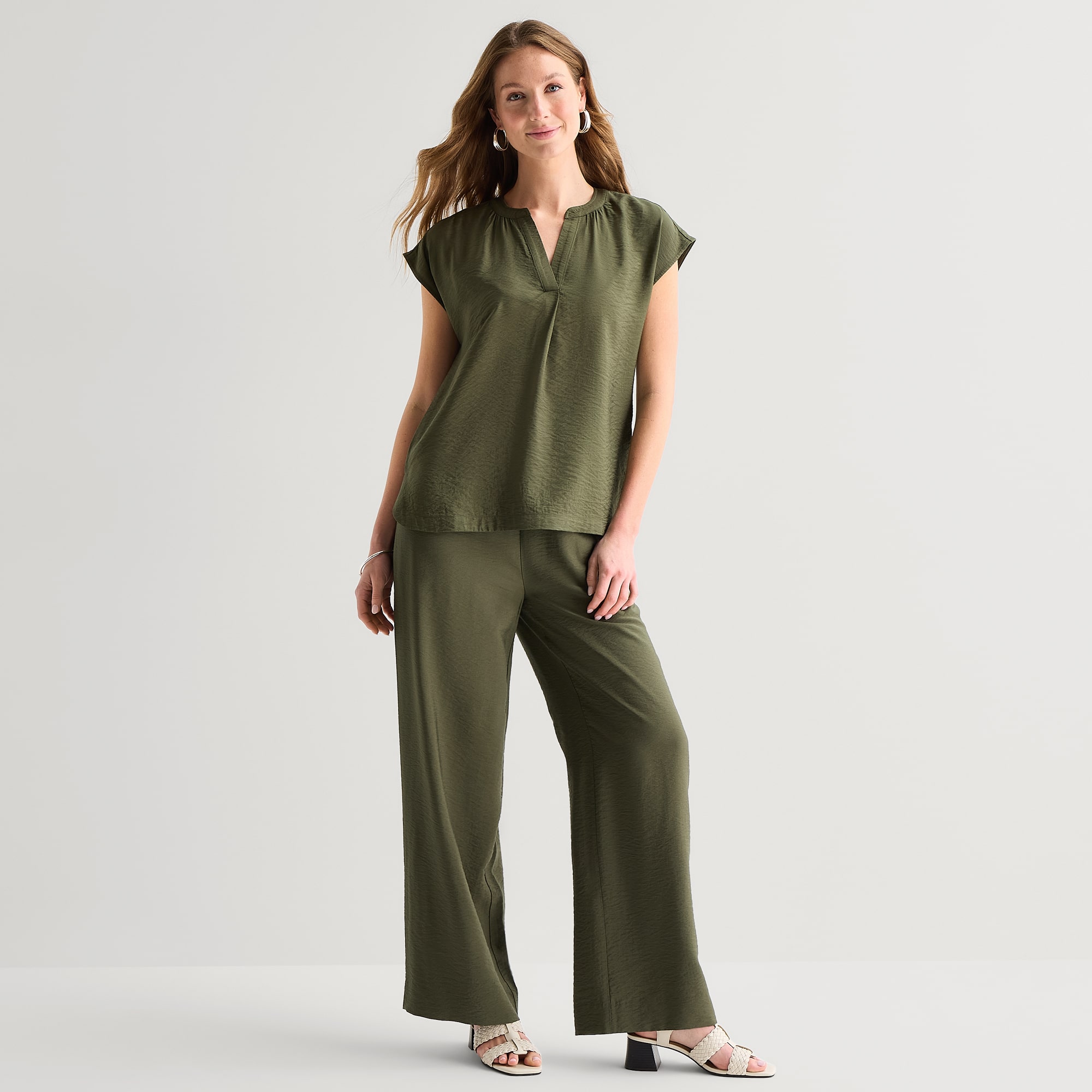 Liz Claiborne Womens Straight Mid Rise Pull-On Pant