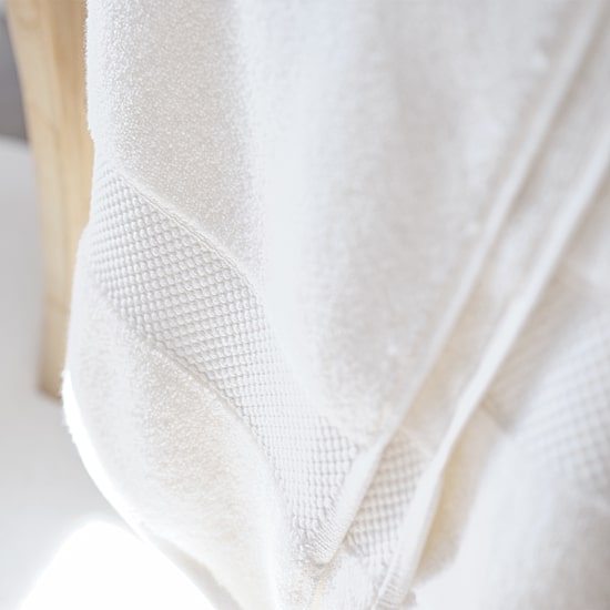 Fieldcrest Casual Solid Bath Towel