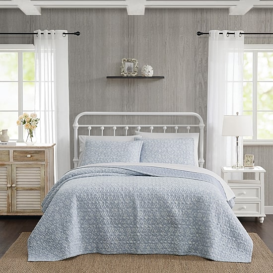 The Farmhouse By Rachel Ashwell Majesty Quilt Set