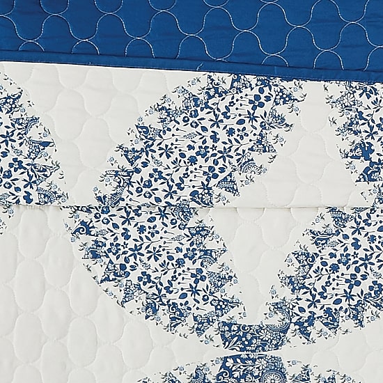 Cannon Abigail Quilt Set