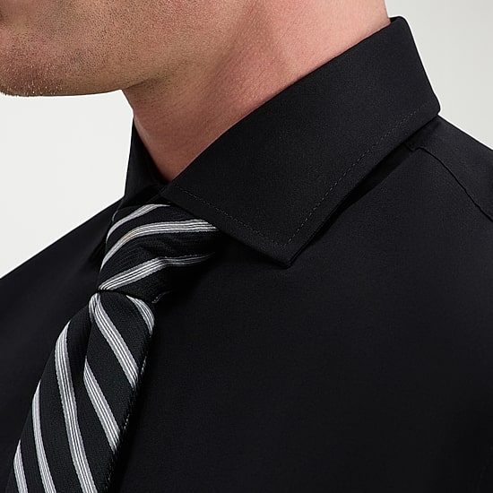 Haggar Mens Slim Fit Wrinkle Free Long Sleeve Dress Shirt