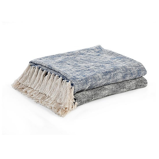 LR Home Lilli Solid Throw