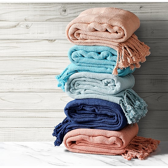 LR Home Grayson Solid Reversible Throw