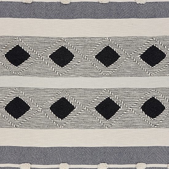 LR Home Isaiah Diamond Washable Throw