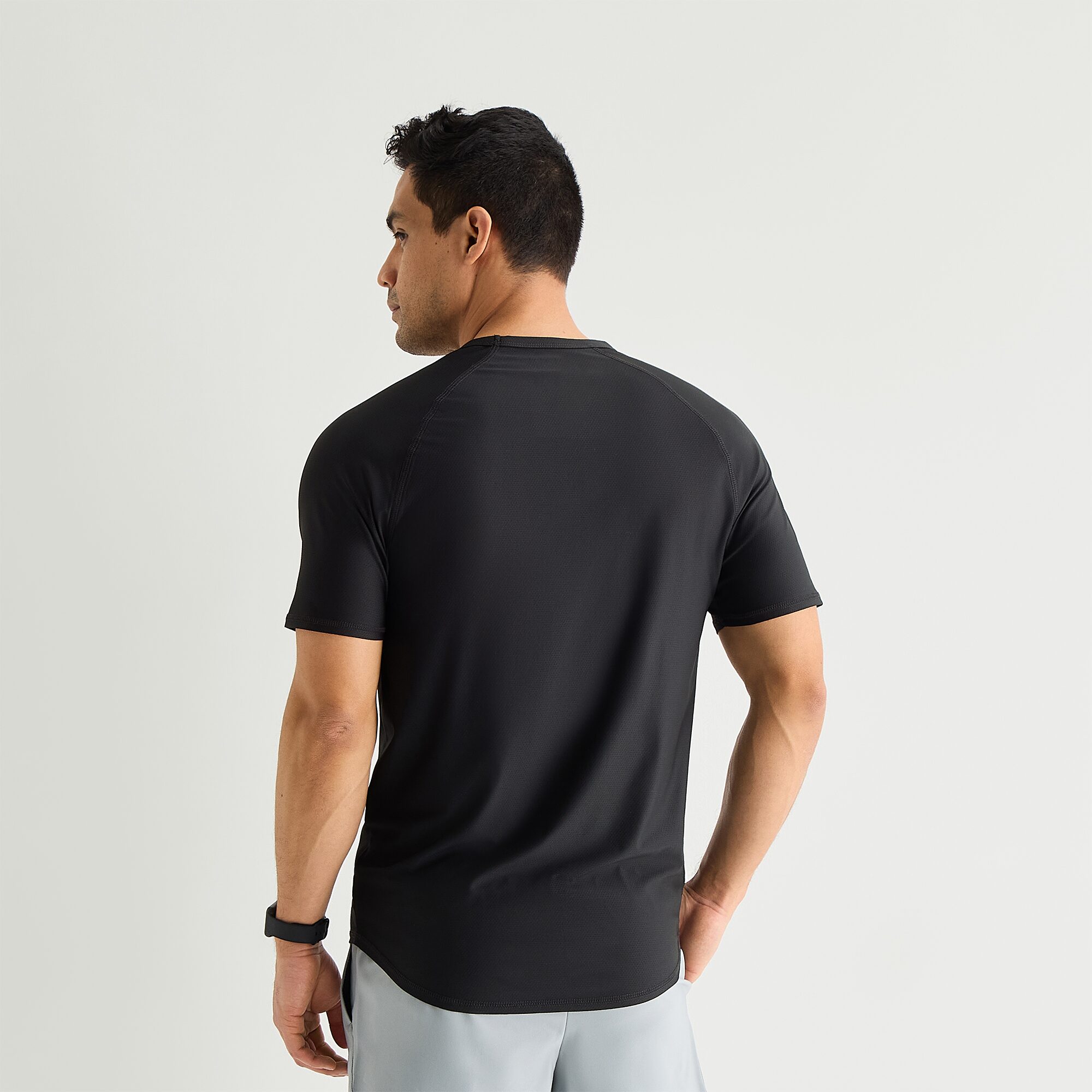 Xersion Mens Crew Neck Short Sleeve Quick Dry Active T-Shirt