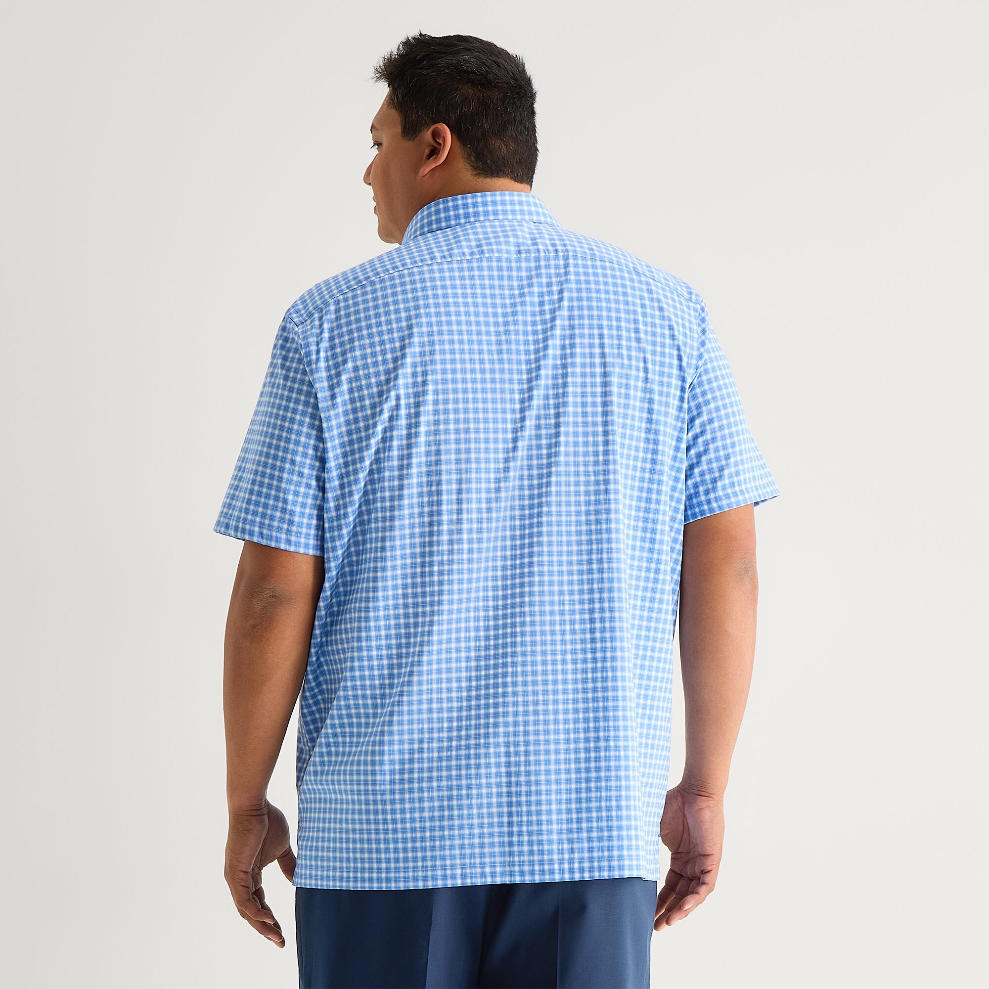 Stafford Cool Tech Mens Short Sleeve Classic Fit Stretch Fabric Wrinkle Free Big and Tall Button-Down Shirt