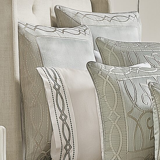 Five Queens Court Nouveau  Euro Sham