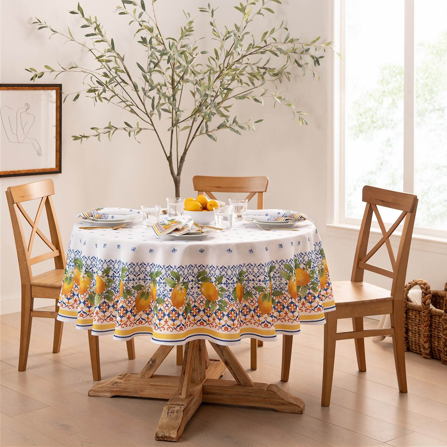 Threadmade Capri Tablecloth