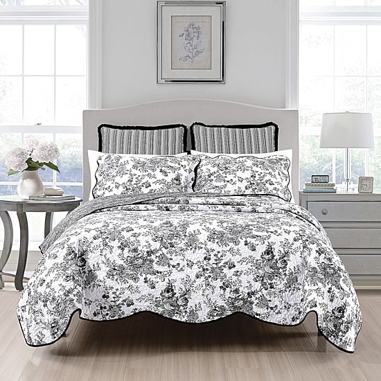 Laurel Manor Toile Garden Cotton Quilt