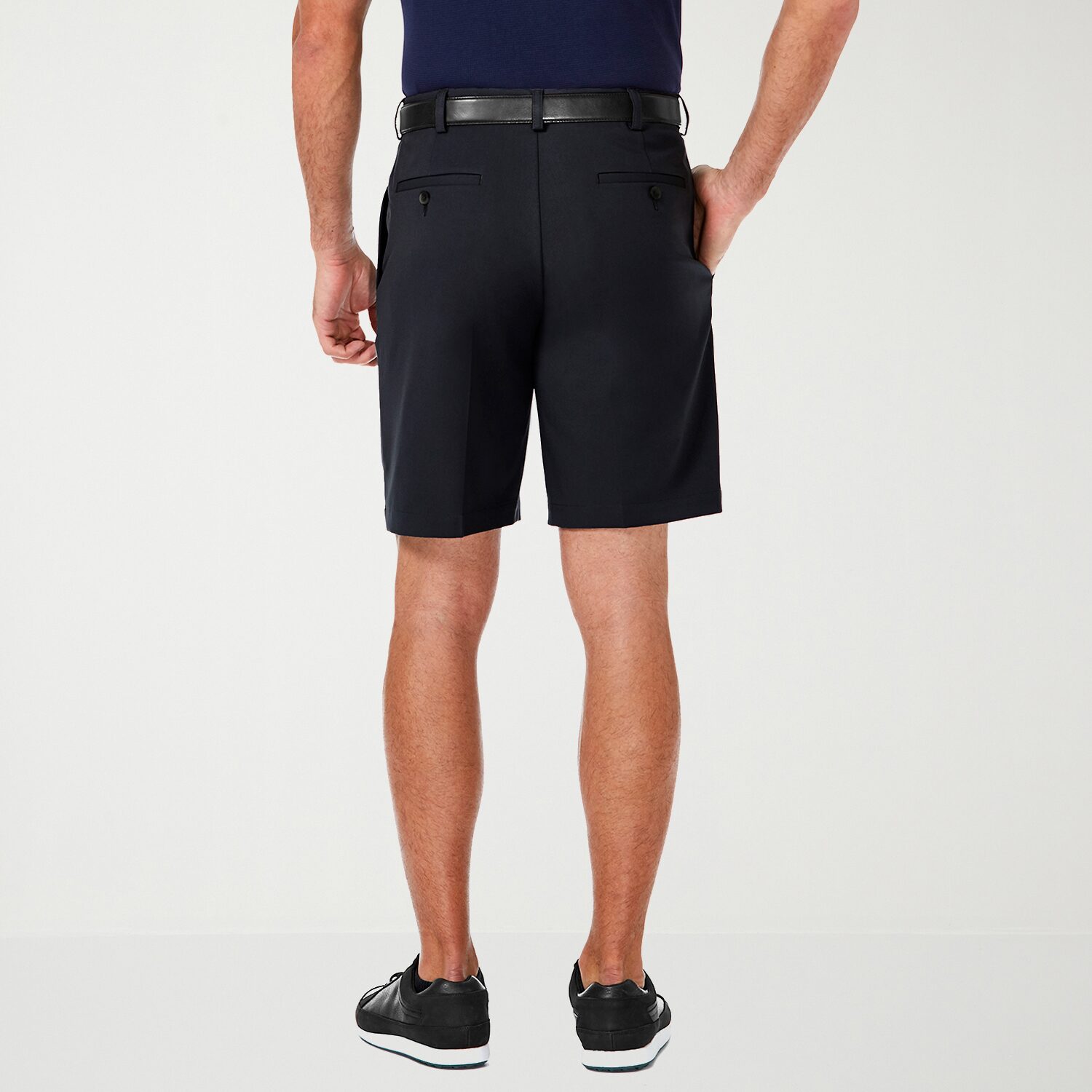 Haggar Cool 18 Pro Pleated Mens 9 1/2" Stretch Fabric Moisture Wicking Quick Dry Chino Short
