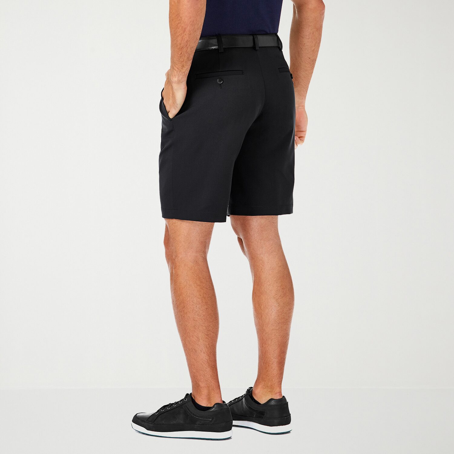 Haggar Cool 18 Pro Pleated Mens 9 1/2" Stretch Fabric Moisture Wicking Quick Dry Chino Short